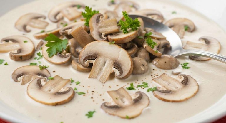 Sauce aux champignons de Paris : recette savoureuse et facile